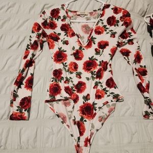 Rue 21 rose bodysuit | Medium